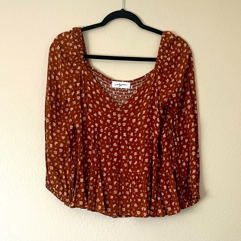 Carly Jean Los Angeles Audrey top, Rust colored, size Small